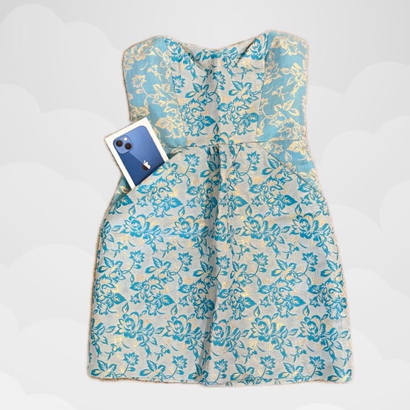 Kimchi Blue Dresses & Skirts - Light Blue Strapless Dress with Gold Filigree